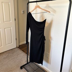 Forever 21 Cut Out Cinch One-Shoulder Dress